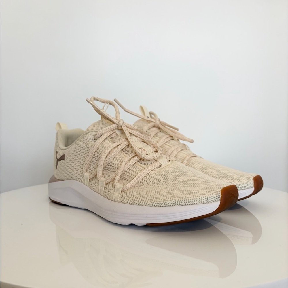 Puma Prowl Knit Sneakers Women’s Size 7.5 Cream Beige Training Shoes